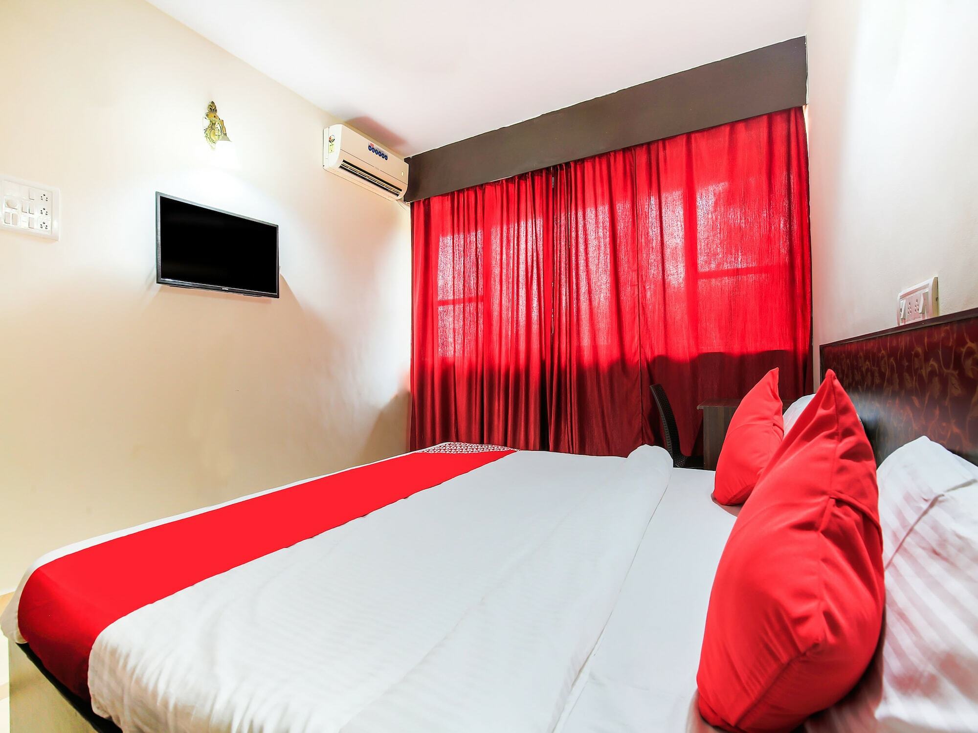 Oyo 18794 Hotel Colva Plaza מראה חיצוני תמונה