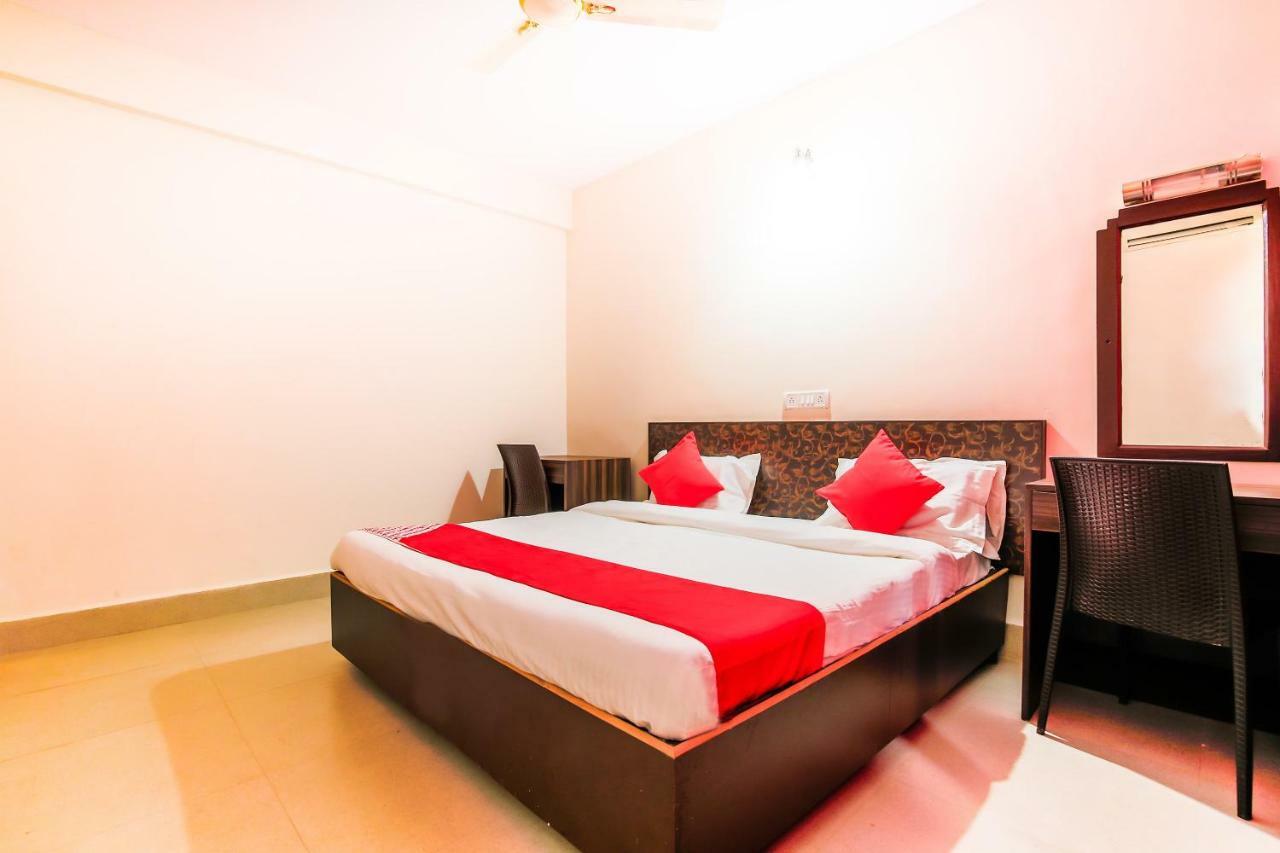 Oyo 18794 Hotel Colva Plaza מראה חיצוני תמונה